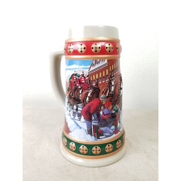 Budweiser Beer Stein Mug Hometown Holiday 1993 Handcrafted 7" Brazil Ceramarte - Picture 2 of 12